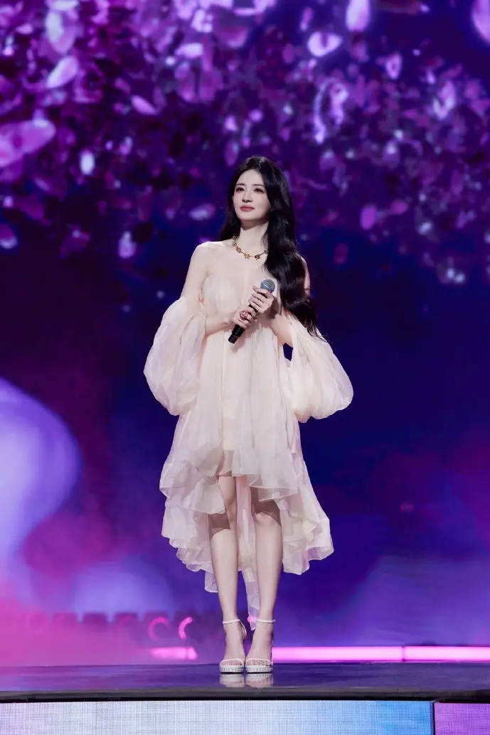 陌陌极速版界面截图